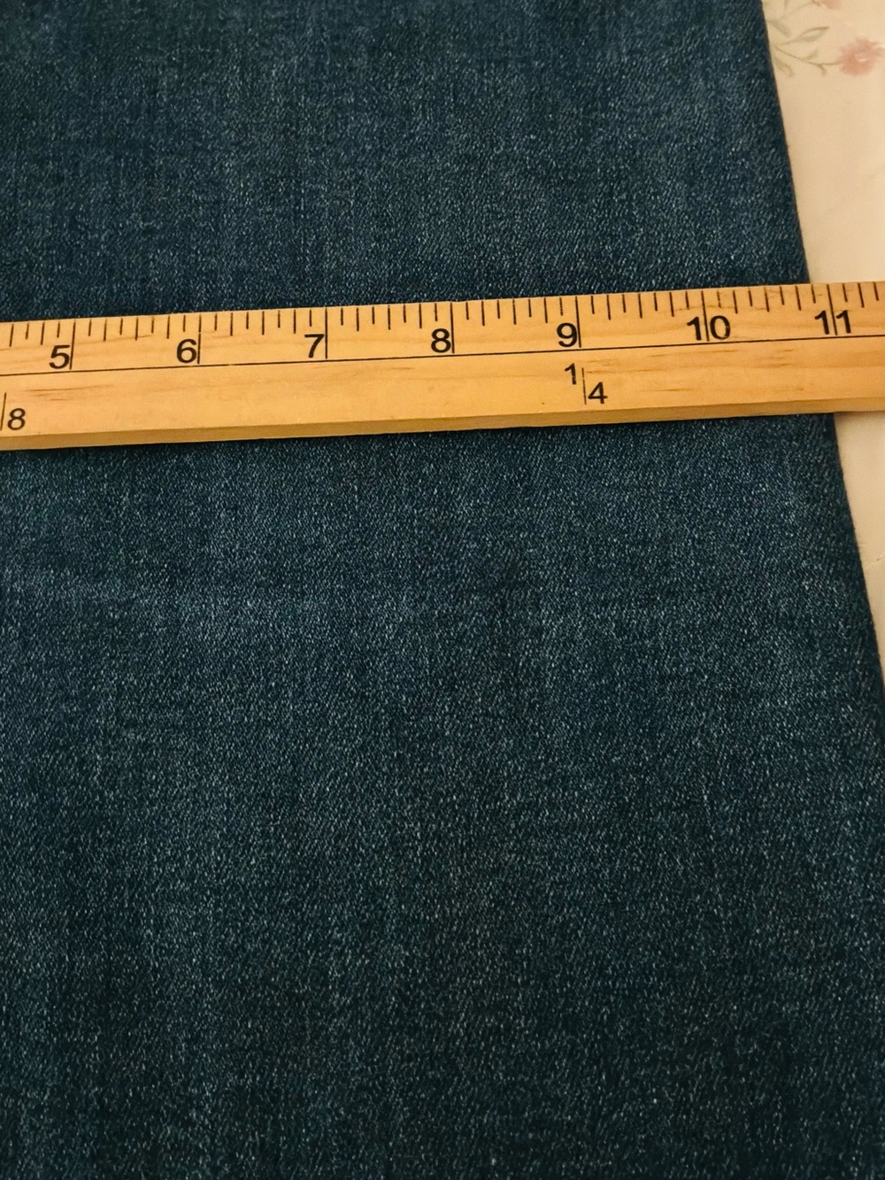 Anthropologie women Relaxed Wide-Leg Jeans in Medium Blue - Picture 7 of 10